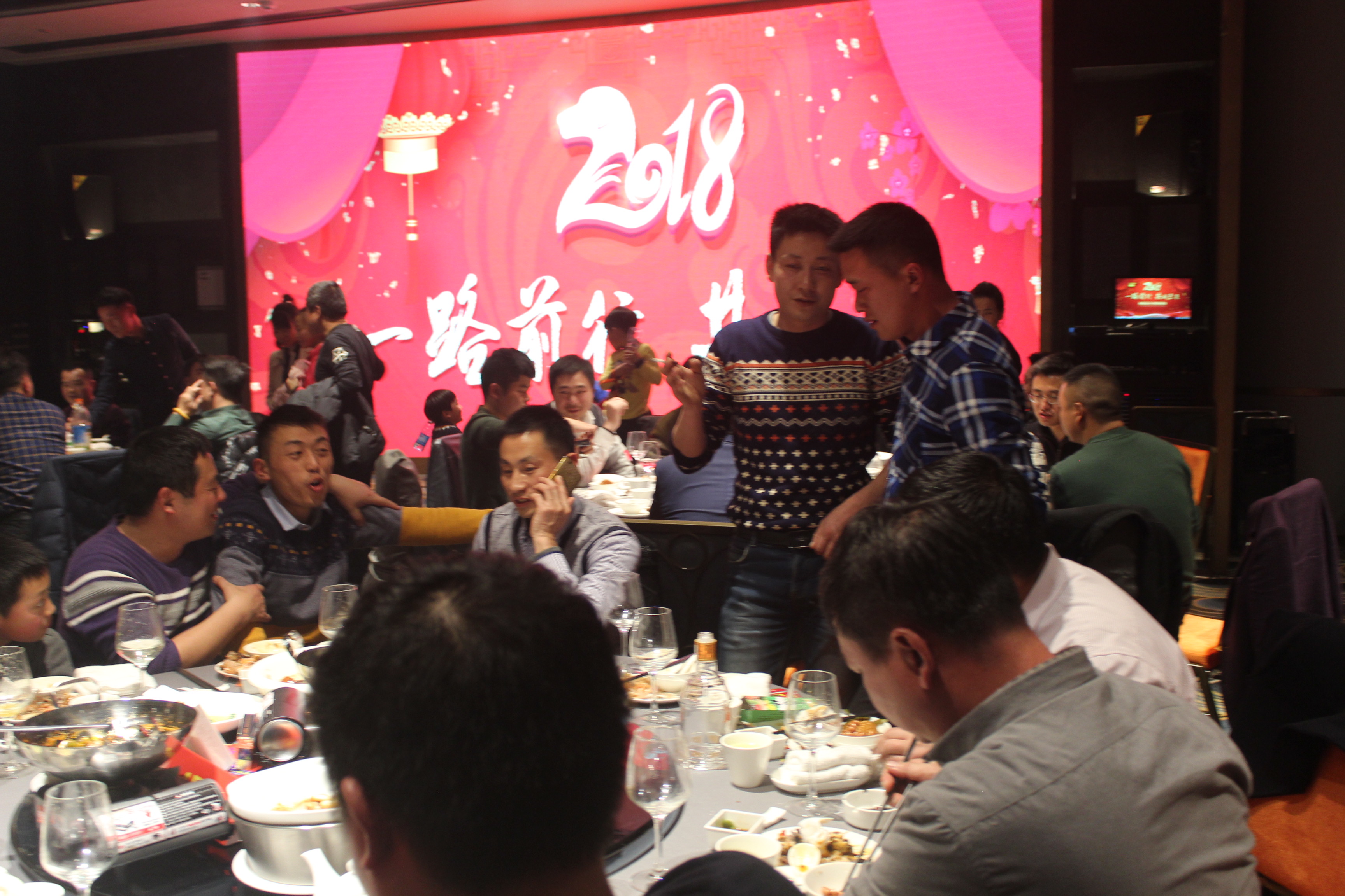 湖南中央空調(diào)，長(zhǎng)沙中央空調(diào)，中央空調(diào)